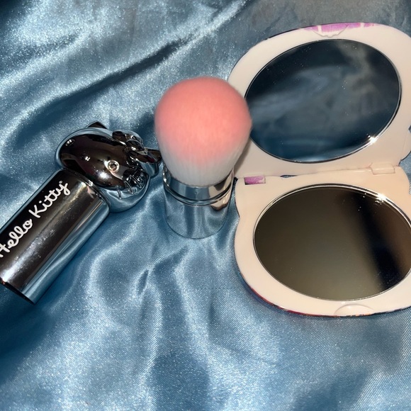 Hello Kitty bundle 💘 - Picture 2 of 3